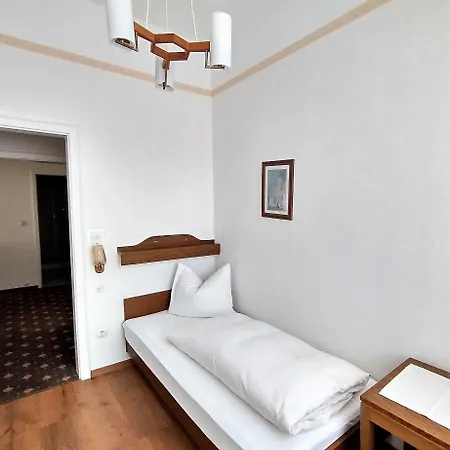 Fidelitas בית הארחה באד הרנאלב